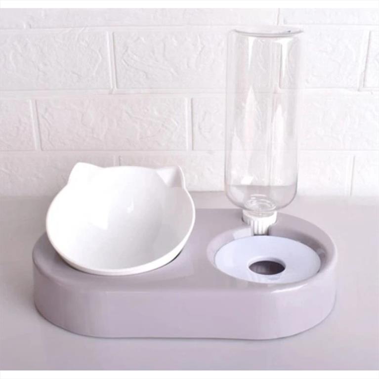 Μπολ φαγητού σε σχήμα γάτας με μπουκάλι νερού