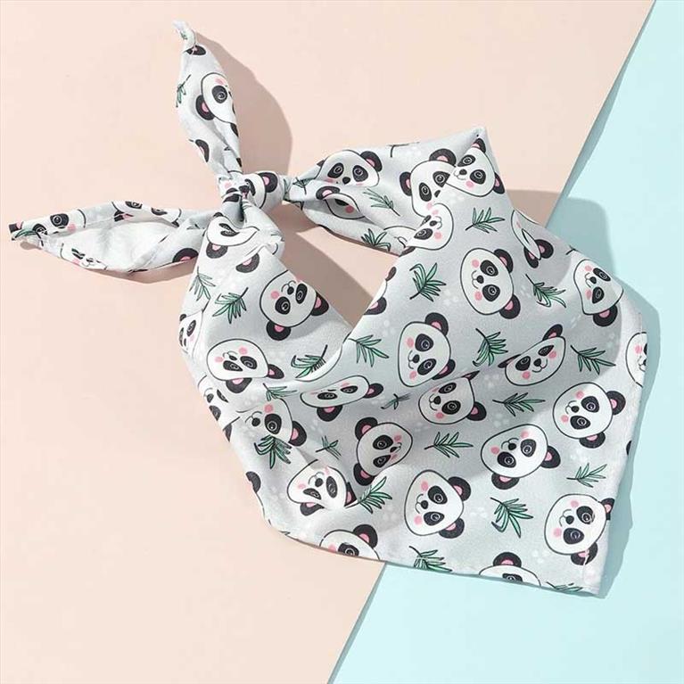 Μπαντάνα για γάτες με print Panda 63Χ40cm