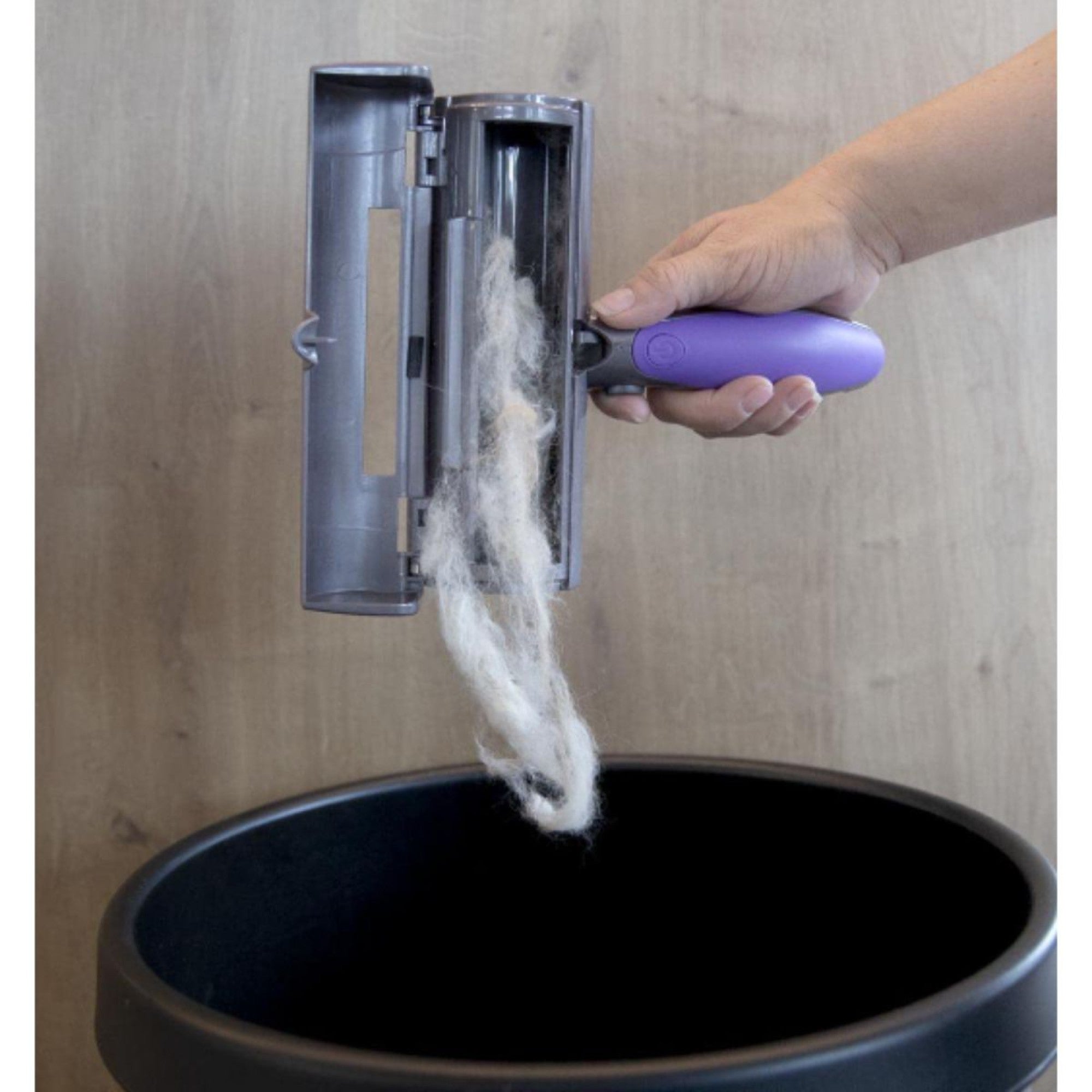 Συσκευή Αφαίρεσης Τριχών Κατοικιδίων με Led Φως